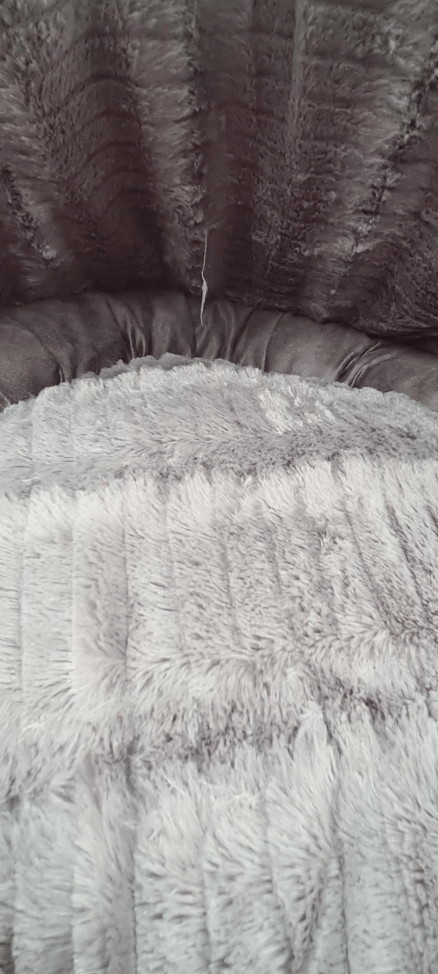 Trixie Timber cuddly cave